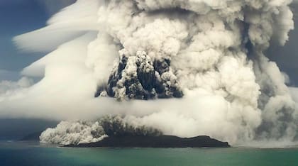 Hay 42 volcanes con el potencial de erupcionar como el Hunga Tonga-Hunga Ha'apai