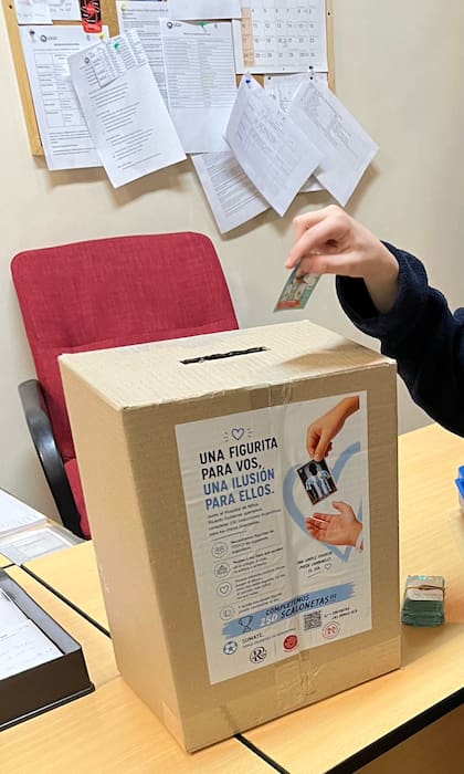 Hay 80 urnas distribuidas en distintos lugares del país, entre colegios, kioscos, clubes y estaciones de servicio