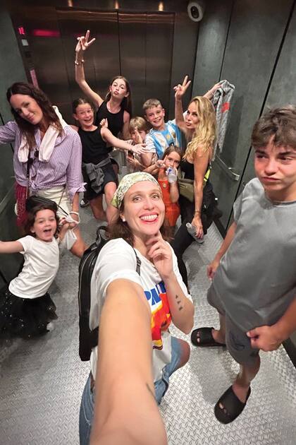 ¡Hay equipo! Los diez se movieron en banda a todos lados.