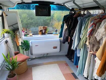 Hay espacio incluso para un vestidor completo