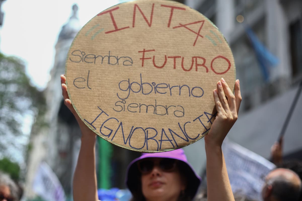 “Carece de sustento”: crece el malestar de empleados del INTA contra Federico Sturzenegger