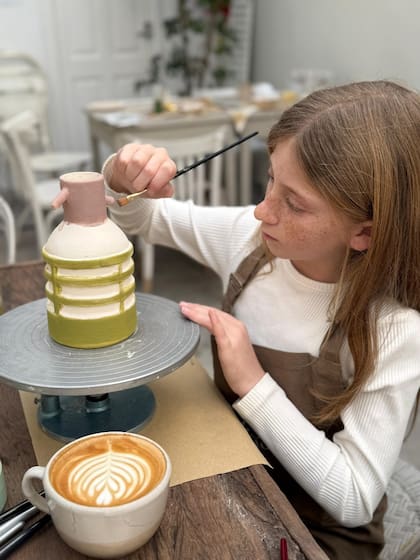 Hay más de 100 modelos para seleccionar con la impronta de Nico Pottery
