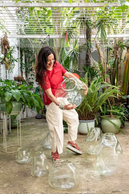 "Hay piezas que pueden llegar a pesar como 10 kilos, y las hacemos varias veces".