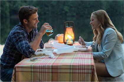 Hay que evitar atosigar a la otra persona y proponer planes divertidos, según la experta