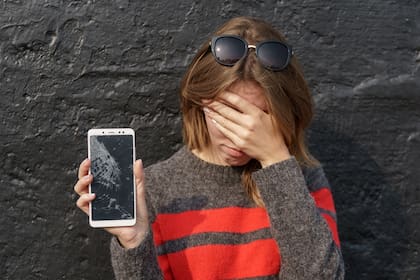 Hay que tener cuidado con las reparaciones no oficiales, porque a veces usan pantallas que no son las originales