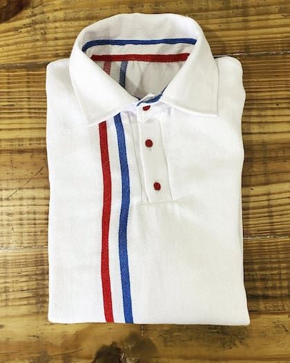 Hay remeras confeccionadas con repasadores