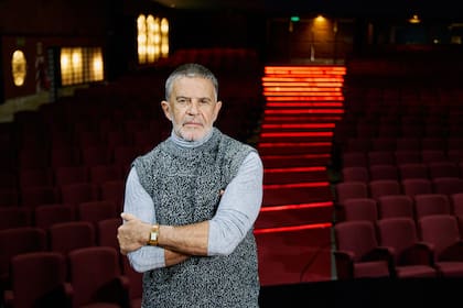 "Hay tanta ficción violenta de cárceles y de cosas que vos decís 'basta'”, reflexiona el actor