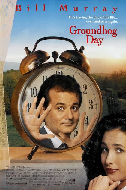 Hay un antes y un después de Groundhog Day (1993). Desde que la película convirtió la tradición en cultura pop, el ritual dejó de ser una ceremonia pintoresca para volverse una convocatoria masiva.