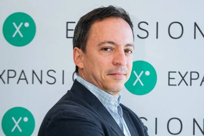 “Hay un montón de casos de personas, con cuentas grandes, que las tienen en Estados Unidos en negro y con casi certeza de que van a ser informadas por el acuerdo de intercambio de información financiera. Entonces, todos esos se están metiendo en el blanqueo por miedo”, contó Fraga a raíz de las consultas que recibe.