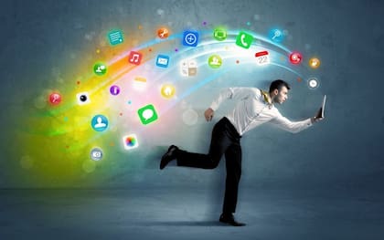 Hay una proliferación d plataformas de redes sociales y dispositivos compitiendo por nuestra atención