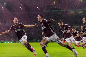 El club adquirido por un zar de las apuestas que rompió los pronósticos y busca hacer historia en Escocia