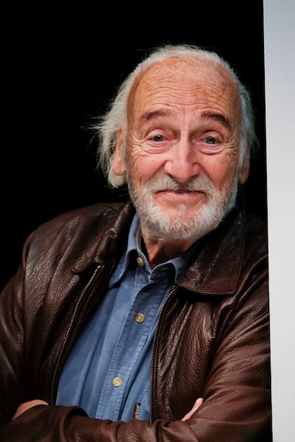 Héctor Alterio defendió su mayor convicción: nunca recurrió a la ayuda de un método para actuar. “Lo mío -repetía una y otra vez- es nada más que sudor y lágrimas”