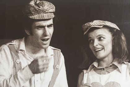 Héctor Presa y Virginia Lombardo, en Callejeando, de 1979