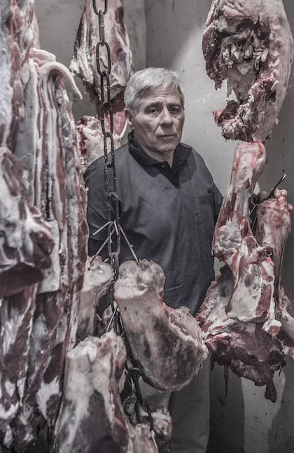 Héctor Villarreal hizo de su carnicería un lugar de amigos