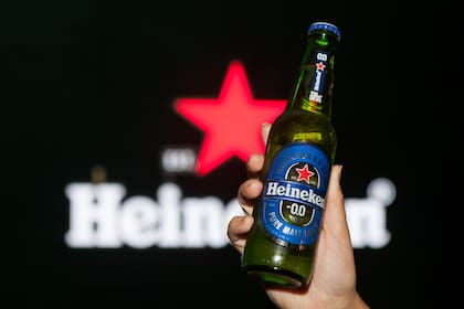 Heineken 0.0 es la mejor aliada para disfrutar en cualquier momento, incluso al manejar.