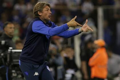 Heinze, encendido: Vélez no pudo quebrar a Boca.