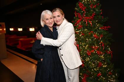 Helen Mirren y Kate Winslet en la presentación de Adiós, June en la Academia británica de cine