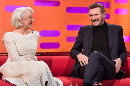 Helen Mirren y Liam Neeson hablaron de su romance ochentoso en TV.