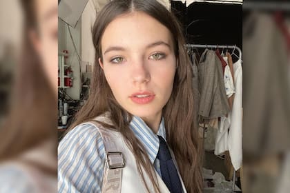 Helena tiene 17 años y comenzó su carrera en el modelaje (Foto Instagram @heleotamendi)