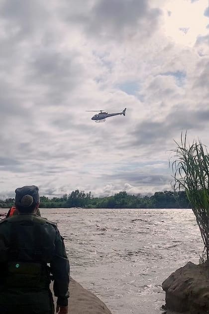 Helicópteros de la Gendarmería participan de la búsqueda