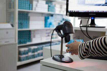 El Ministerio cuenta con contratos con Andreani y Suizo Argentina para el reparto de insumos en todo el país, a precios más bajos que el Correo Argentino