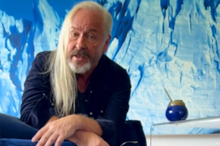 El artista Helmut Ditsch le reclama al Gobierno su cuadro del glaciar Perito Moreno