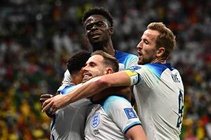 Inglaterra goleó 3-0 a Senegal y lo espera Francia en un cruce de alto voltaje