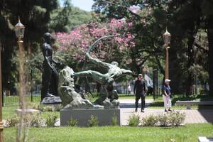 "Heracles arquero", creado en 1909 por Antoine Bourdelle, en el nuevo Parque de las Esculturas del Bellas Artes