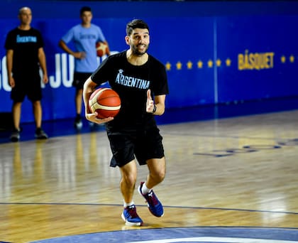 Herman Mandole será el entrenador principal del seleccionado argentino de básquetbol durante los partidos ante Chile