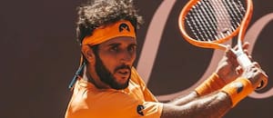 El tenista argentino Hernán Casanova fue suspendido por haber apostado en partidos que no jugó