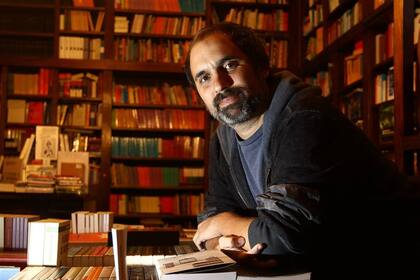 El periodista y escritor Hernán Iglesias Illa participó como "co-colaborador" en la redacción de "Primer tiempo", el libro de Mauricio Macri