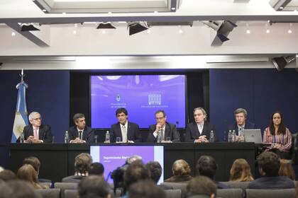 Hernán Lacunza en el Ministerio de Economía