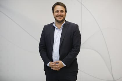 Hernán Reyes, candidato de la Coalición Cívica: "El problema de la política argentina es que vincula la autoridad política a la velocidad"