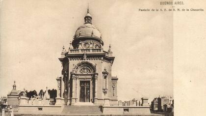 De chico, solía andar en bicicleta por Chacarita, mientras otros jugaban a fútbol o iban a la plaza del barrio