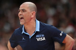 Hernández puede no dirigir en Tokio y dice que lo único que no ganó fue dinero