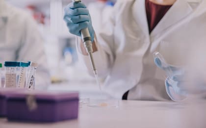 Highlight Therapeutics desarrolló el fármaco y logró resultados prometedores en siete ensayos clínicos