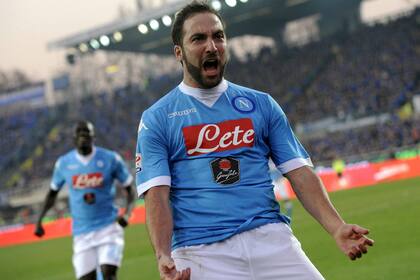 Higuaín, con 16 goles, el máximo artillero del Calcio