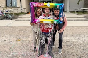 El joven con síndrome de Down que hizo una diplomatura en veterinaria y ahora trabaja en una clínica