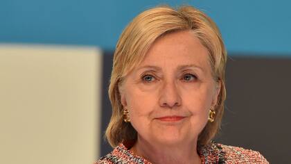 Hillary Clinton se presentó ante el FBI por el escándalo de los emails