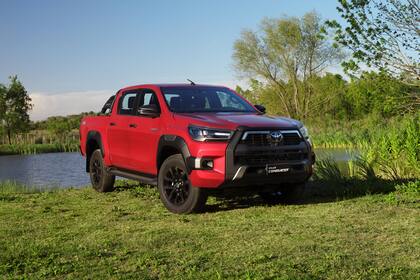 Hilux Conquest, la tope de gama de la línea de la automotriz japonesa