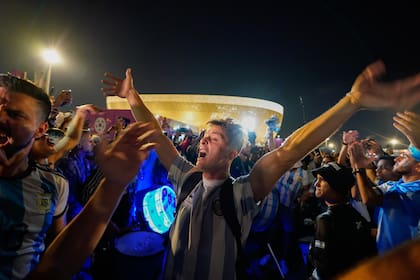 Hinchas argentinos convocan a una manifestación en Doha por entradas para la final