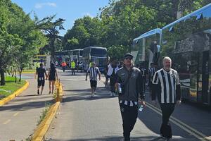 Hinchas de Botafogo en Palermo