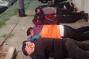 Hay 56 hinchas chilenos detenidos por los violentos incidentes tras el partido y 17 heridos