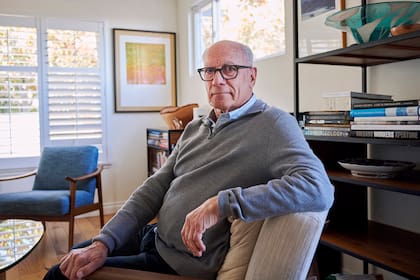 William Parker, ginecólogo-obstetra y profesor clínico de la Universidad de California en Los Ángeles