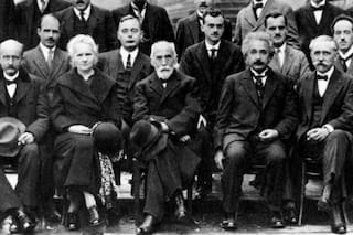 ¿Qué física fue pionera en el campo de la radiactividad?