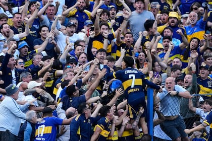 Histórico festejo de Zeballos frente a River, en la actuación que lo consagró en Boca