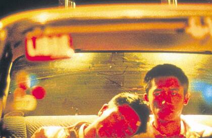 Ho Po-wing (Leslie Cheung) y Lai Yiu-fai (Tony Leung), en Felices juntos, de Wong Kar-wai, filmado parcialmente en nuestro país