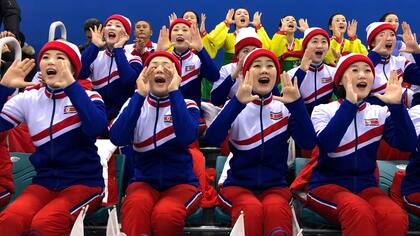 Hockey sobre hielo Gangneung, porristas de Corea del Norte