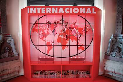 ¡Hola! Argentina estuvo presente en la celebración desde un gran mapa donde se señalaron los distintos países donde se edita la revista.