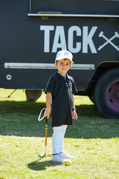 Félix Pieres sigue los pasos de su papá, Nicolás.